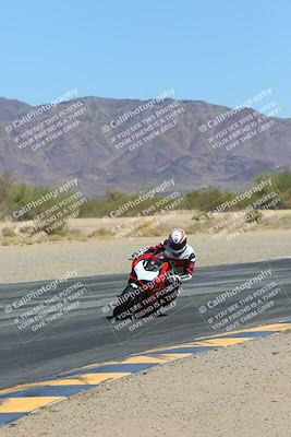 media/Mar-24-2025-Moto Forza (Mon) [[57ce5c5cff]]/2-Intermediate Group/Session 3 (Turn 6 Inside)/
